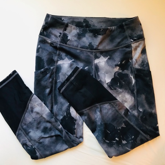 Lucy Pants - Lucy activewear capri legging